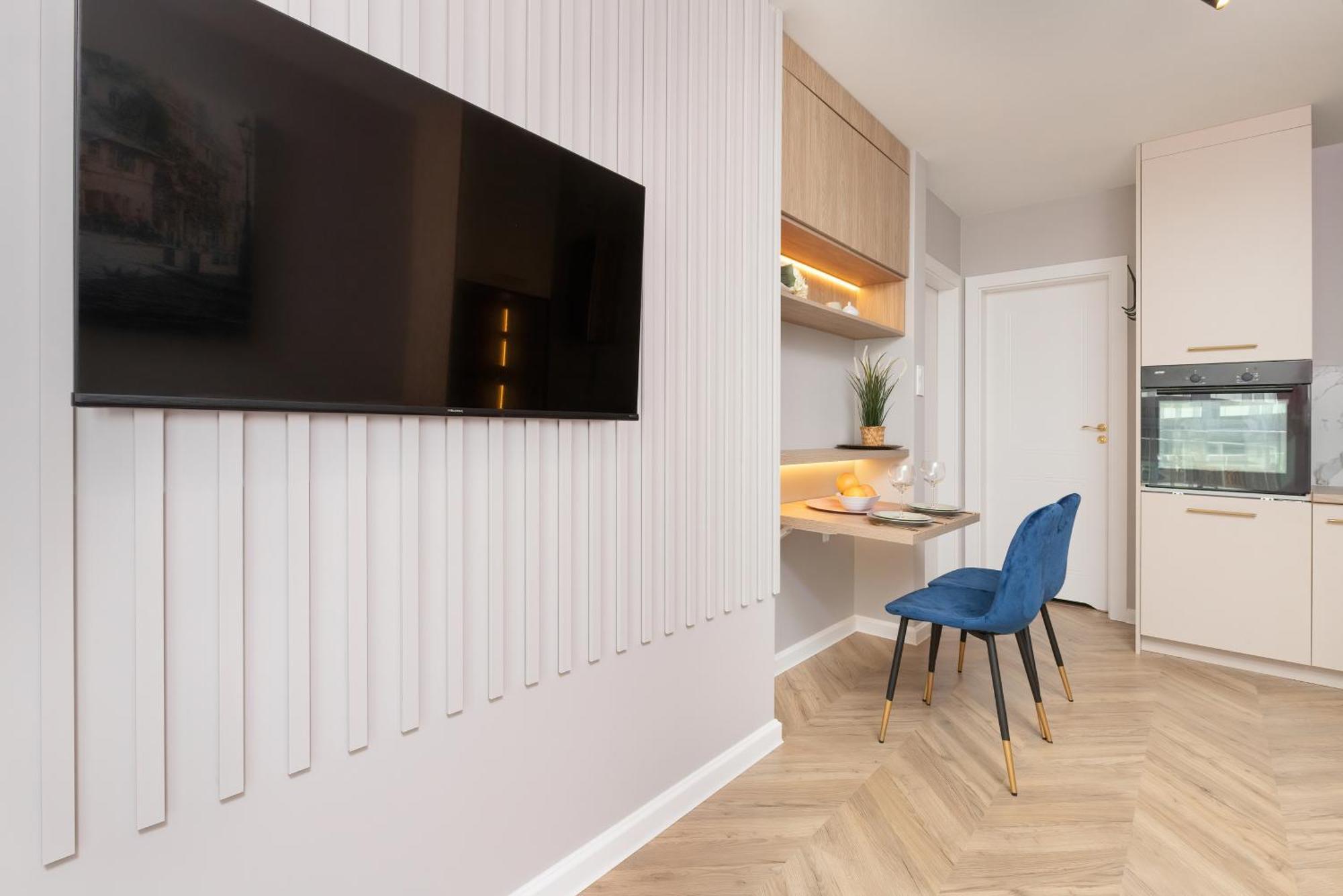 Comfortable And Stylish In By Renters Danzig
